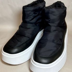 ASH “Mason S” Black Puffy Nylon Round Toe Pull On Platform Snow Boots, Womens 40